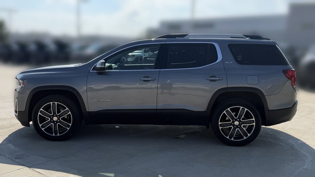 2022 GMC Acadia SLT
