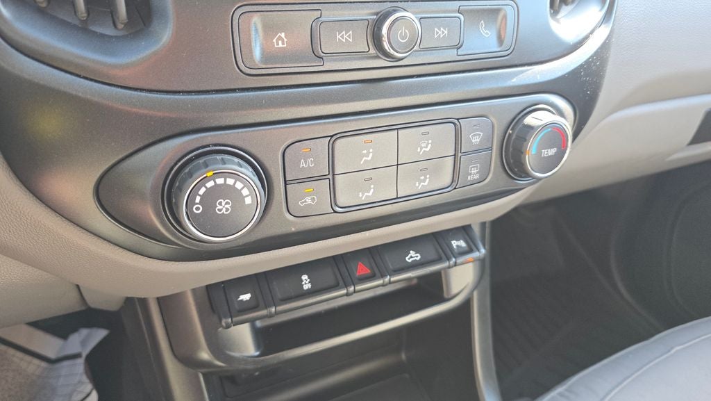 2021 GMC Canyon Elevation Standard