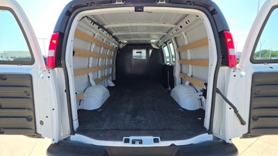 2025 GMC Savana 2500 Work Van