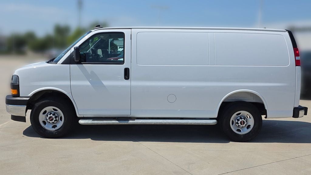 2025 GMC Savana 2500 Work Van