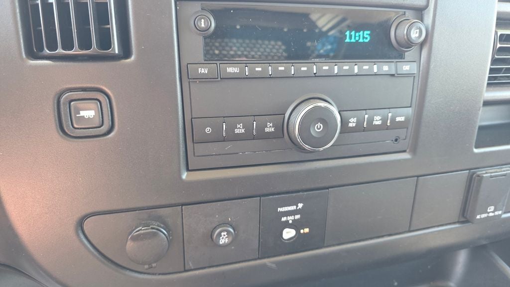 2025 GMC Savana 2500 Work Van