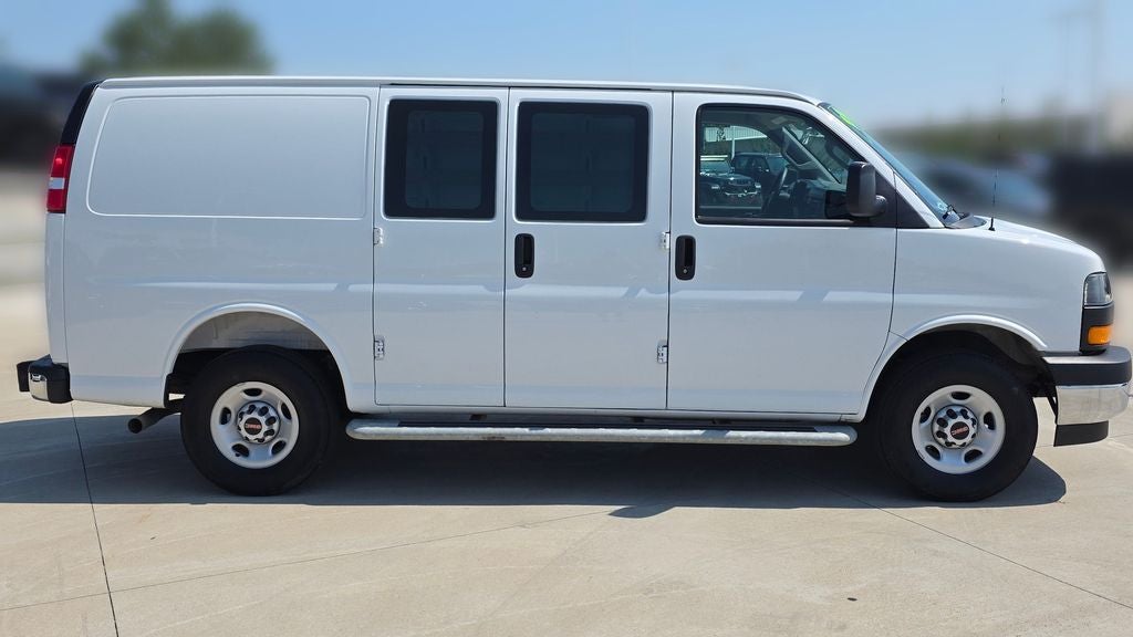 2025 GMC Savana 2500 Work Van