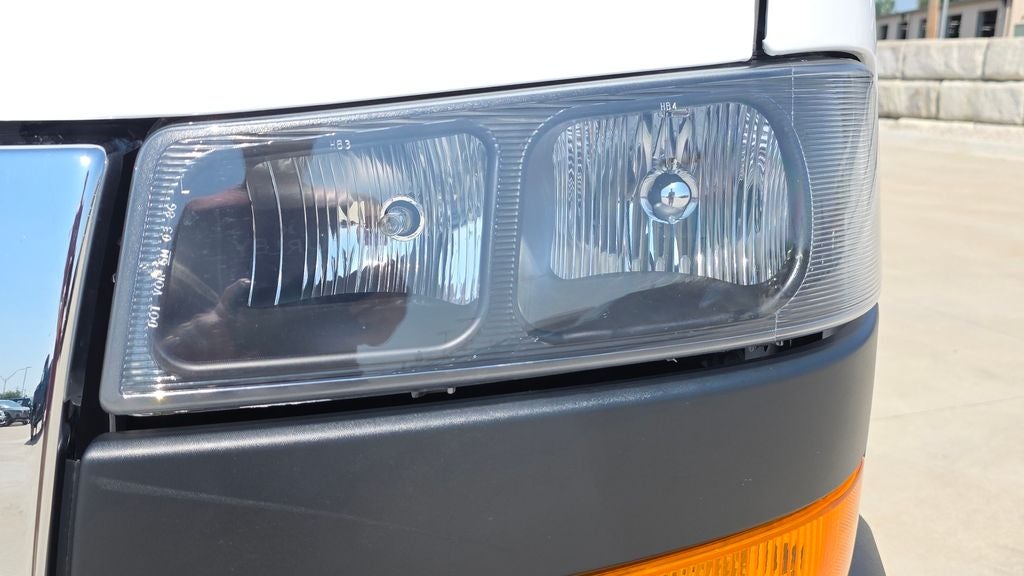 2025 GMC Savana 2500 Work Van