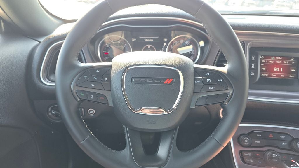 2017 Dodge Challenger SXT