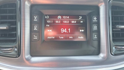 2017 Dodge Challenger SXT