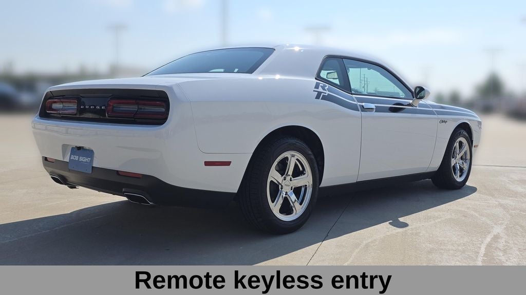2017 Dodge Challenger SXT