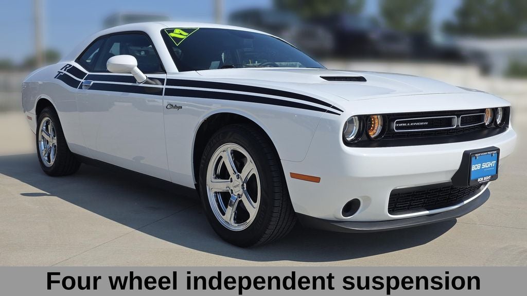 2017 Dodge Challenger SXT