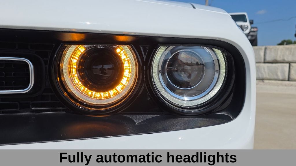 2017 Dodge Challenger SXT
