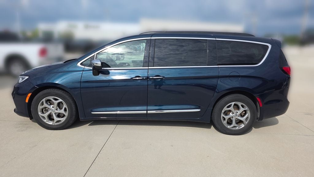 2023 Chrysler Pacifica Limited