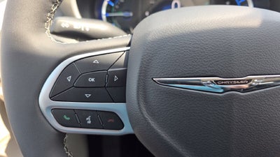 2022 Chrysler Pacifica Hybrid Touring L