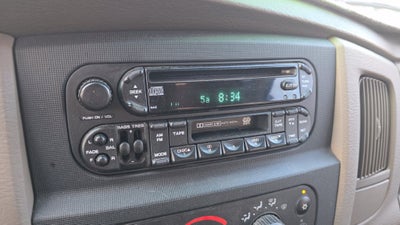 2004 Dodge Ram 2500 SLT