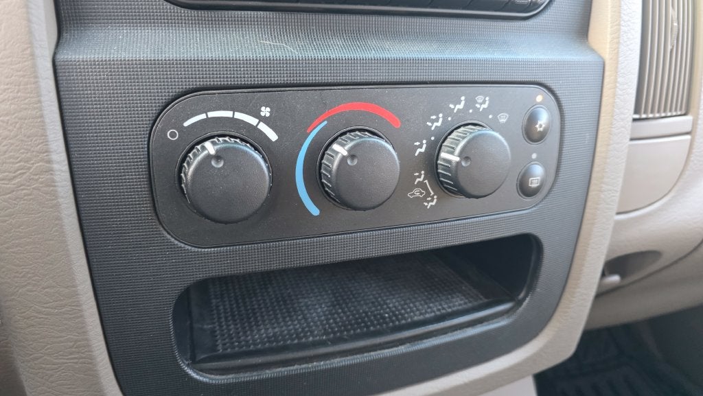 2004 Dodge Ram 2500 SLT