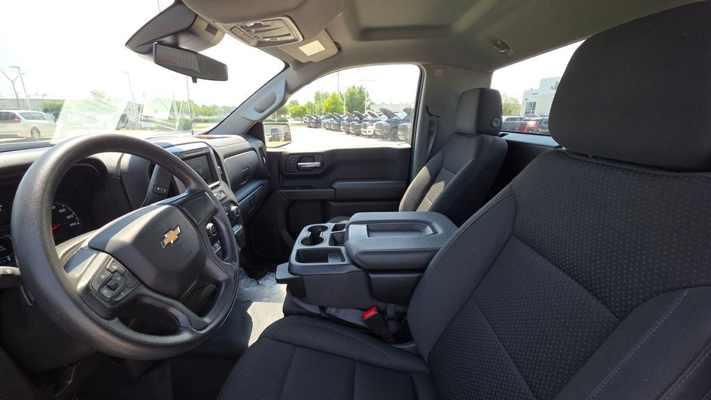 2025 Chevrolet Silverado 1500 WT